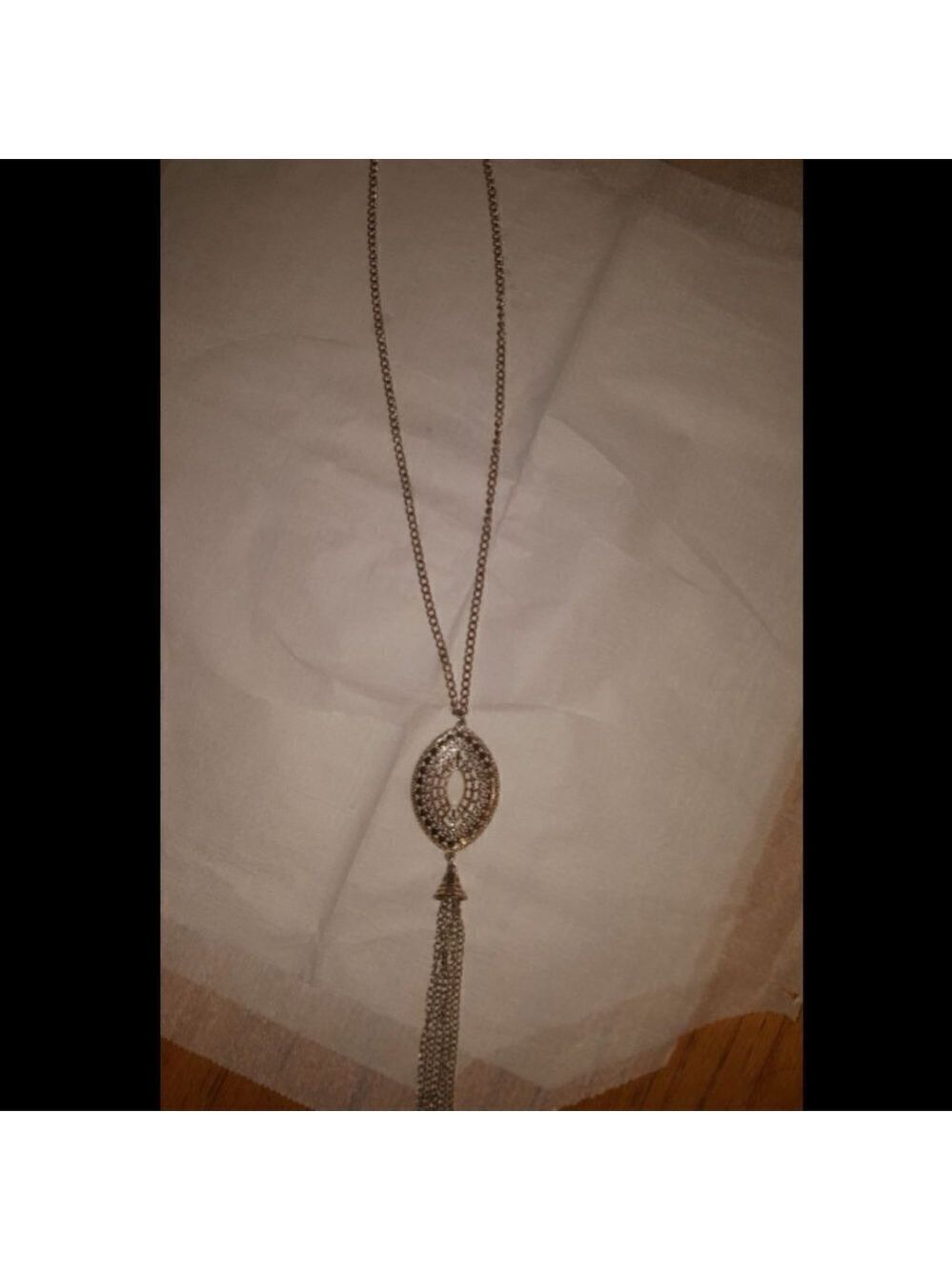 Necklace Pendant -> Necklace pendant